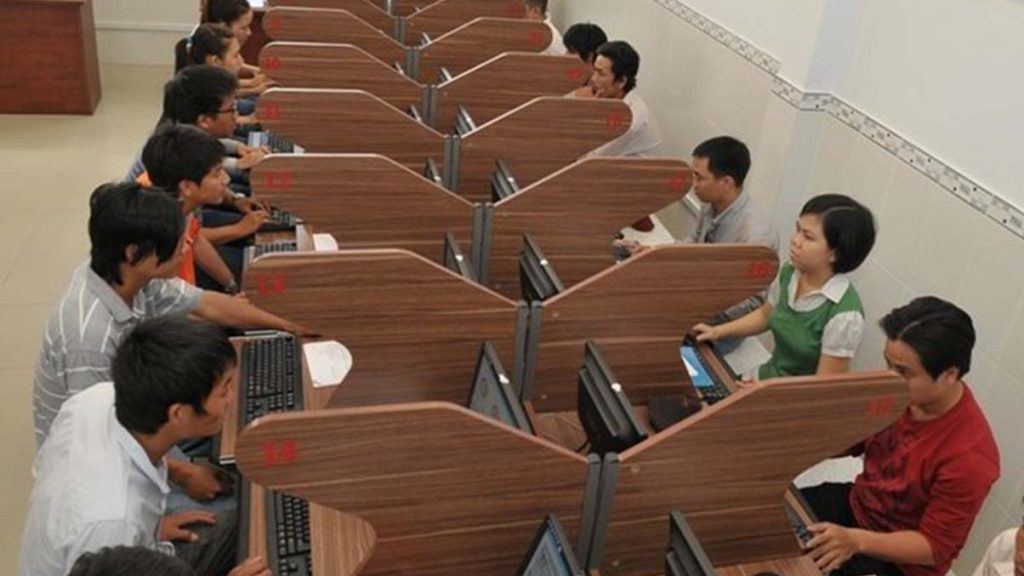 Kinh nghiệm học lý thuyết lái xe B1 nhanh và chính xác nhất 5 Kinh nghiệm học lý thuyết lái xe B1 nhanh và chính xác nhất
